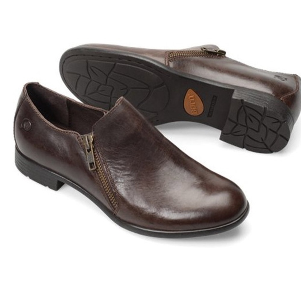 Born Galenka modern Oxford size 8 NWOT Espresso brown leather